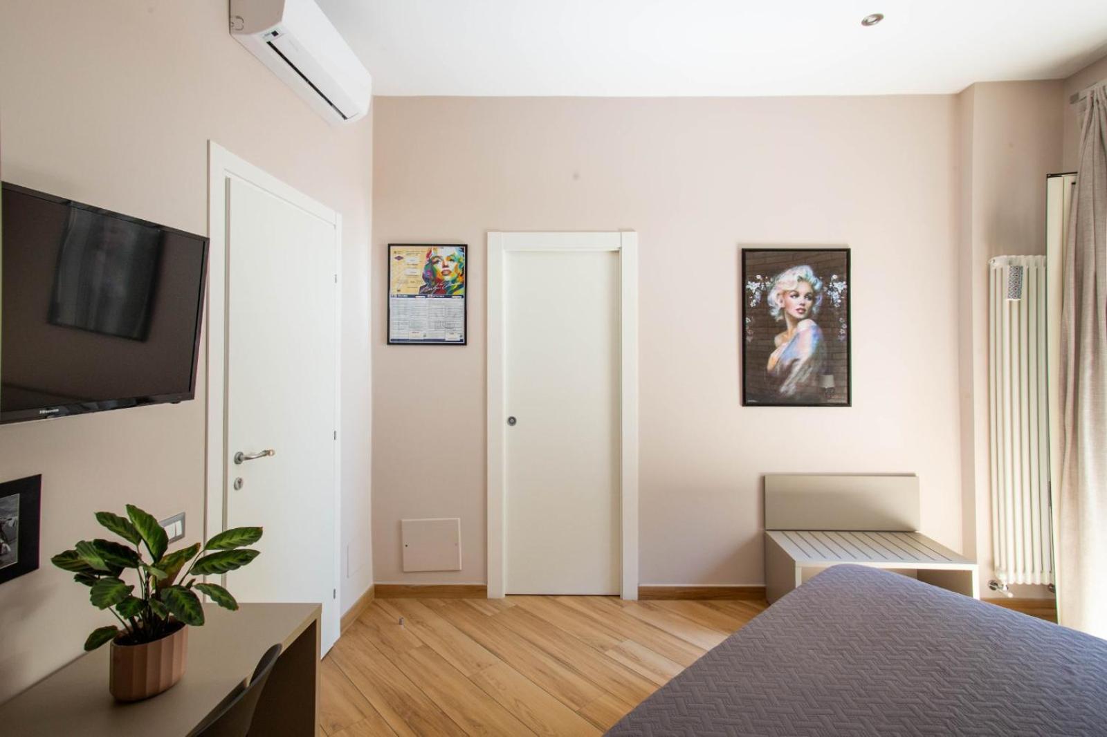 Little Rock Guest House Gaeta Exteriér fotografie